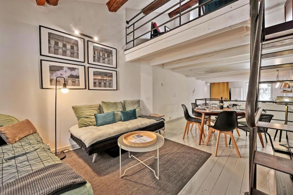 La Bulle - Parking Gratuit En Souterrain - 2 Mins Du Palais Des Papes - Clim Ac - Wifi Apartment Avignon Exterior photo